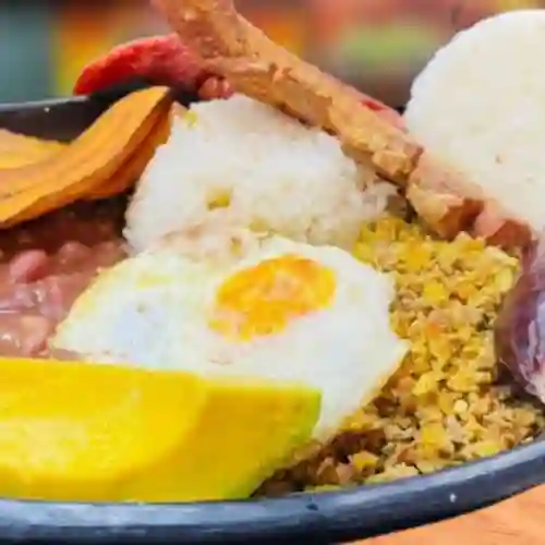 Bandeja Paisa