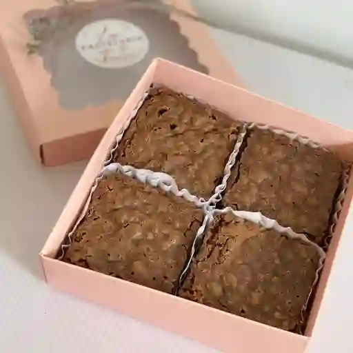 Caja de Brownies de Milo X 4