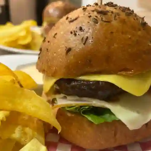 2 Burger Queso y Tocineta
