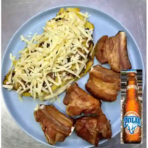 Combo Cachapa con Chicharron + Pilsen Polar 222 ml