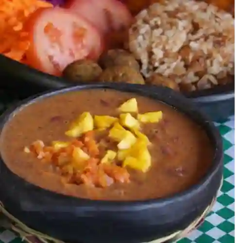 Frijoles Paisas Veganos