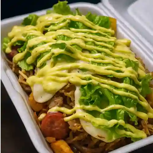Salchipapa Criollo