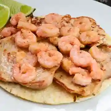 Arepa Cañón Camarones Al Ajillo