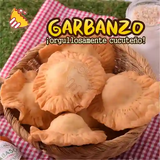 Pastel garbanzo