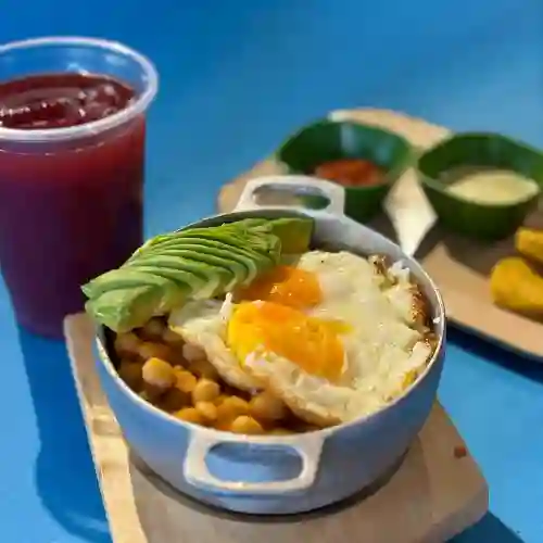 Caldereta Colombiana Vegetariana+bebida