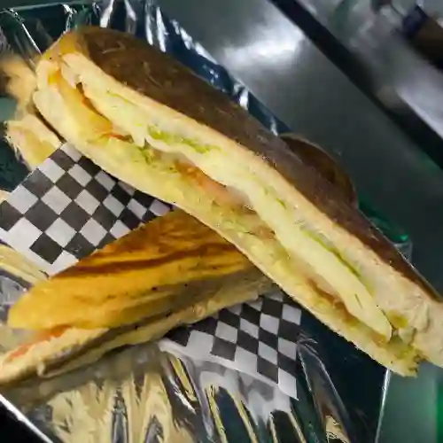 Sándwich Queso Mozzarella