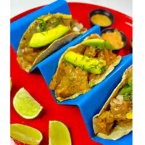 Taco Chicharron en Salsa Verde