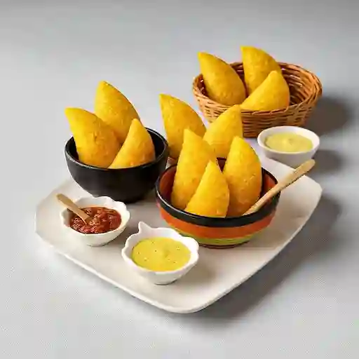 Combo 10 Empanadas de Papa Carne