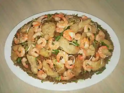 Arroz con Pollo y Camarón