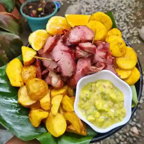 Picada Al Barril para 2 Buchones