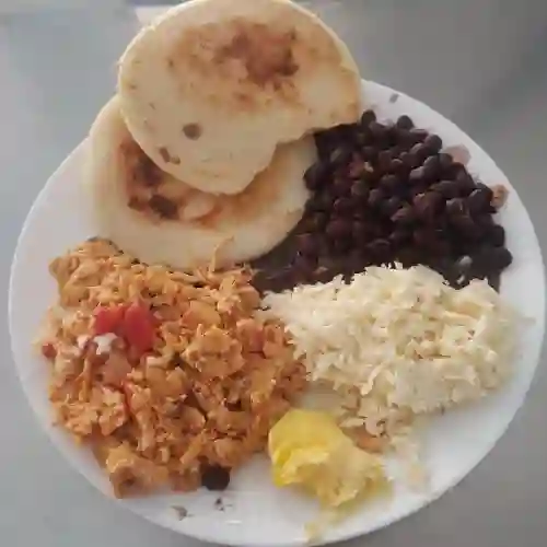 Desayuno Criollo