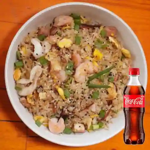 Combo Arroz Chaufa de Mariscos +cocacola Orig 400ml