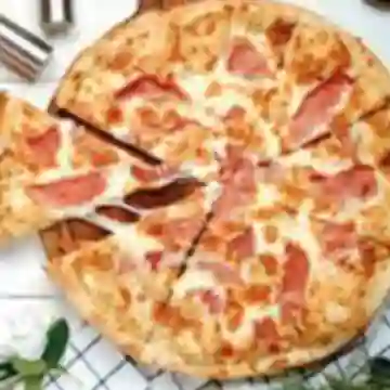 Pizza de Jamón Pequeña