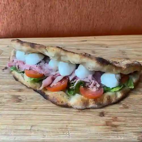 Pizzotello Roastbeefello