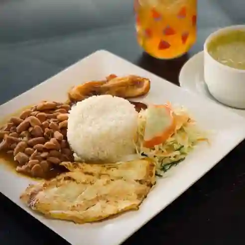 Lunch de Pechuga a la Plancha