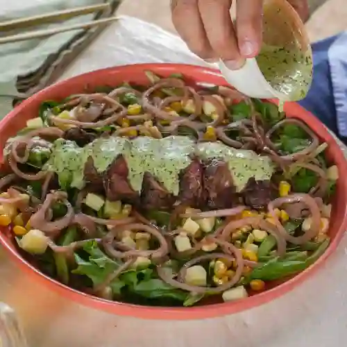 Ensalada de Lomito