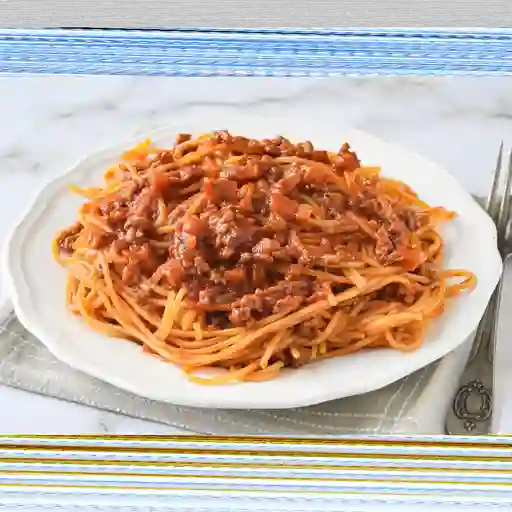 Spagetti con carne bolognesa