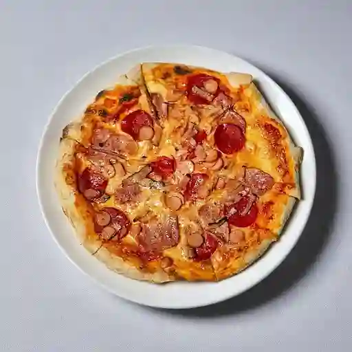 Pizza 4 Carnes