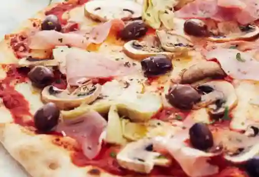 Pizza Capricciosa Mediana 8 Porciones