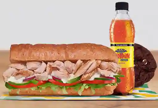 Combo Sándwich Pollo Estilo Rostizado 15 Cm