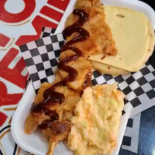 Chuzo de Pollo y Tocineta