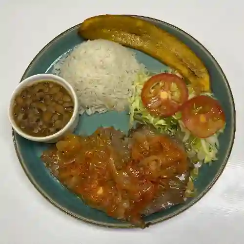 Ejecutivo con Carne Bistec
