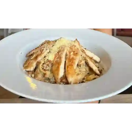 Pasta Carbonara con Pollo