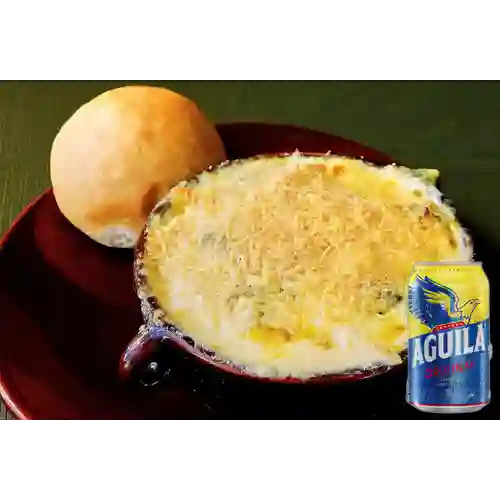 Combo Cazuela de Pollo en Champiñones + Aguila Orig Lta 330ml