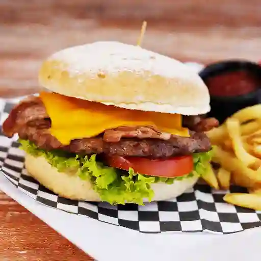 Hamburgo Sencilla + 150 Grs Papa Fran