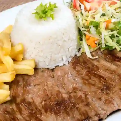 Bandeja con Cerdo Asada