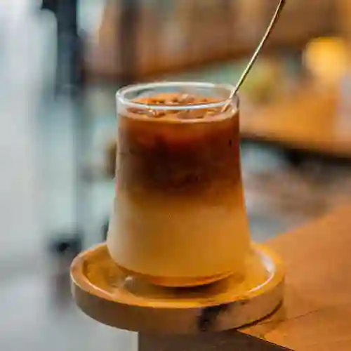 Caramel Latte Macchiato 12 Oz
