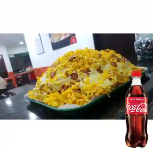 Combo Salchipapa Clásica + Coca Cola Original 500 ml