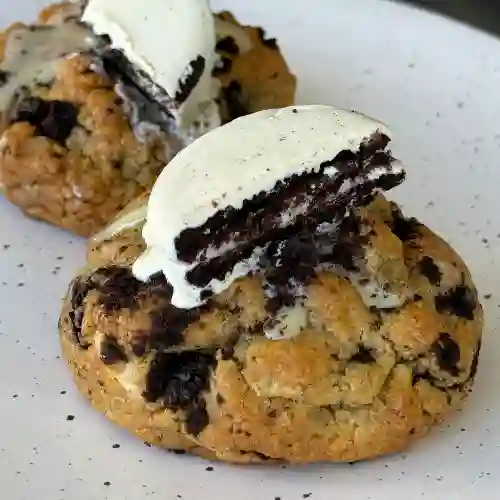 Santas Cookies & Cream Cookie