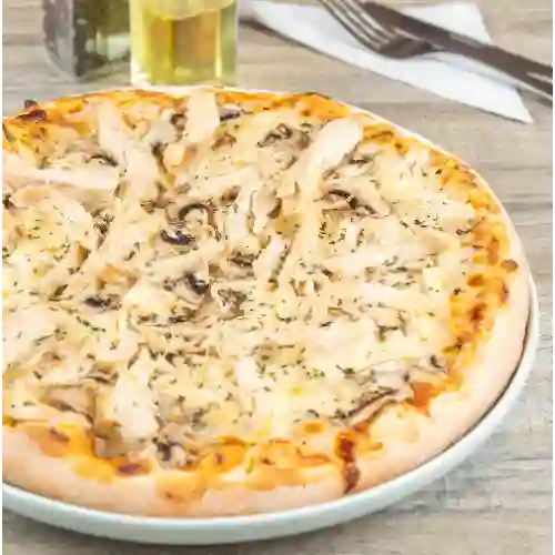 Pizza Pollo Champiñon