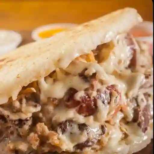 Arepa con todo