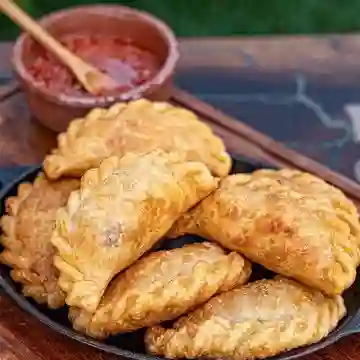 Empanadas de arroz con pollo