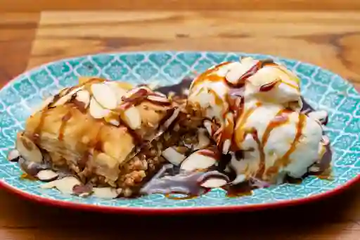 Baklava con Helado