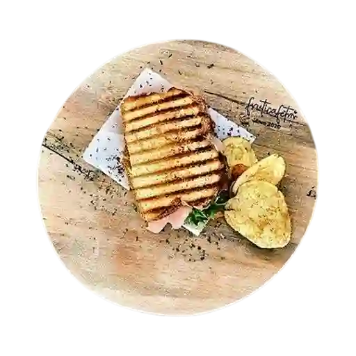 Sandwich Casero Jamón Queso