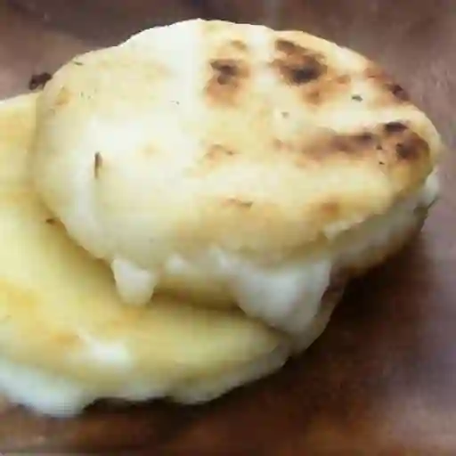 Arepa con Queso