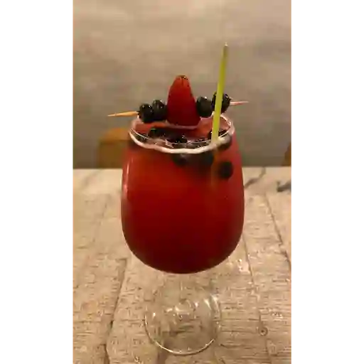 Gasificado frutos rojos