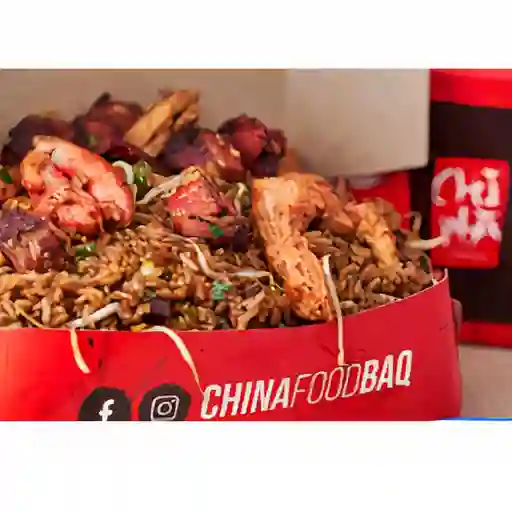 Medio Arroz Chino Pollo y Cerdo