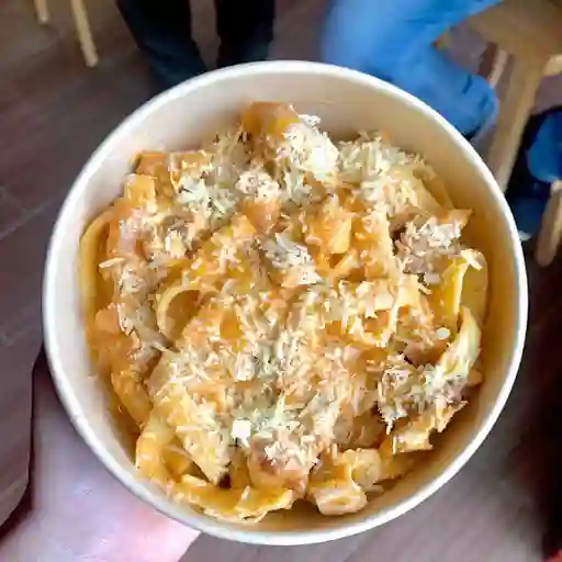 Pastas Napolitanas de Pollo