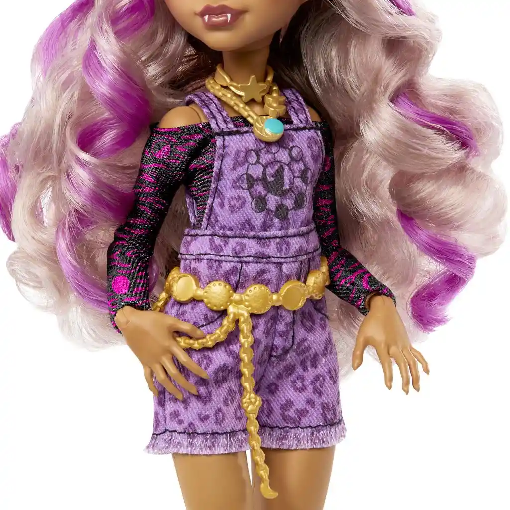 Clawdeen Moda