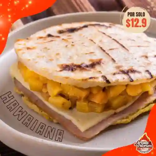 Arepa Hawaiana