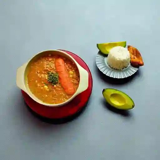 Sopa de Lentejas con Carne y Chorizo