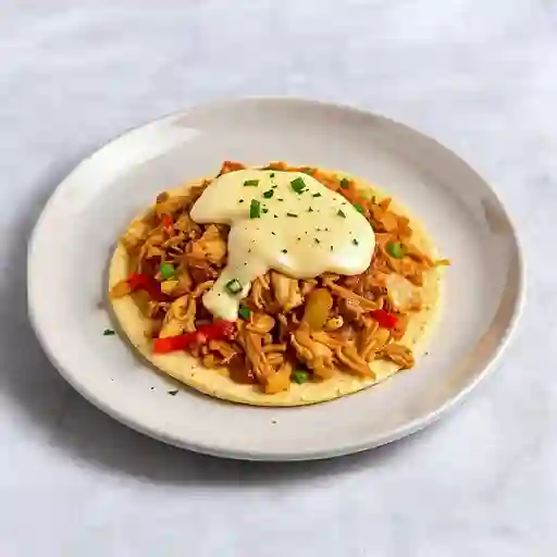 Arepa de Pollo Saltado