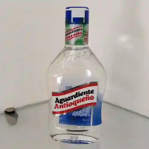 Aguardiente Antioqueño Tapa Azul Media