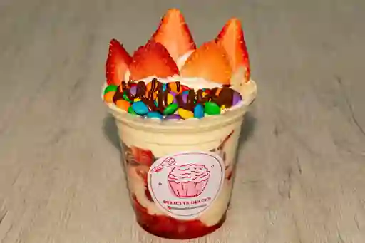 Fresas con Crema 16 Oz