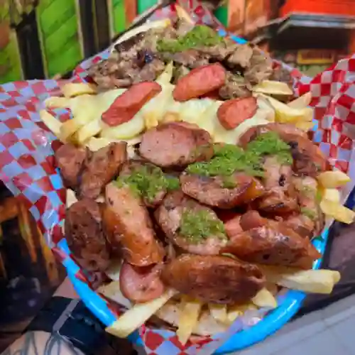 Salchipapas Argentinas (2 Personas)