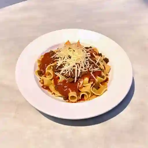 Pasta A La Bolonesa